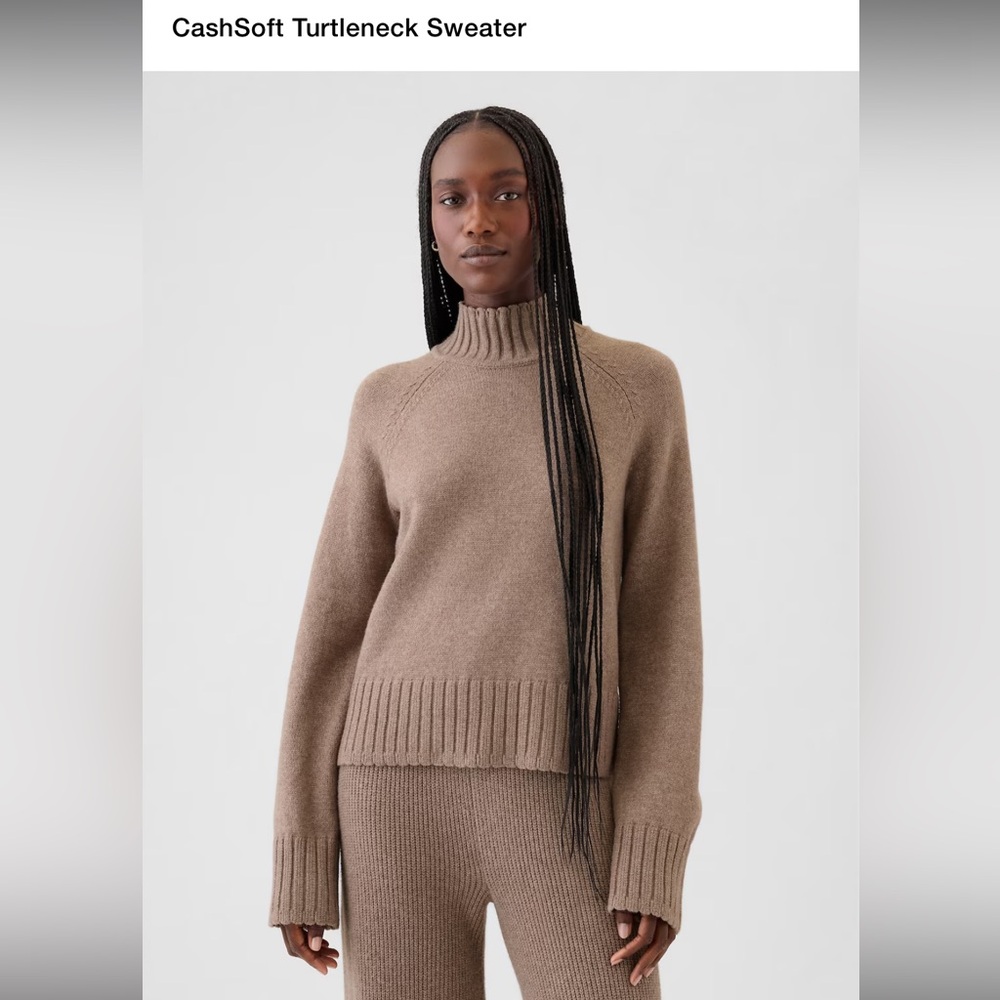 NWT Gap CashSoft Turtleneck Sweater